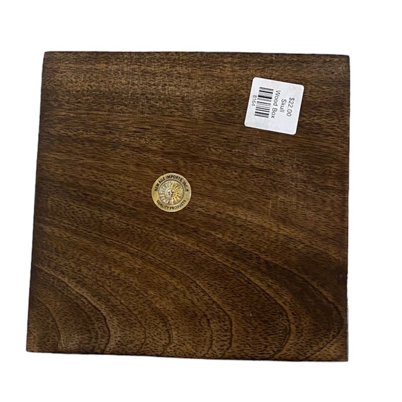 NWT Skull Wooden Hand Carved Storage Trinket Box - Picture 5 of 8